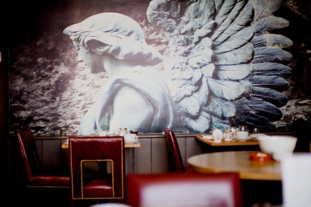 The Archangel,Restaurant & Bar With Rooms Frome Exterior foto